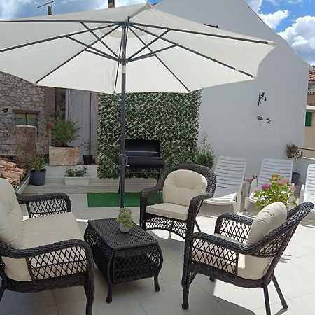 Apartment Olive Kaštela Εξωτερικό φωτογραφία