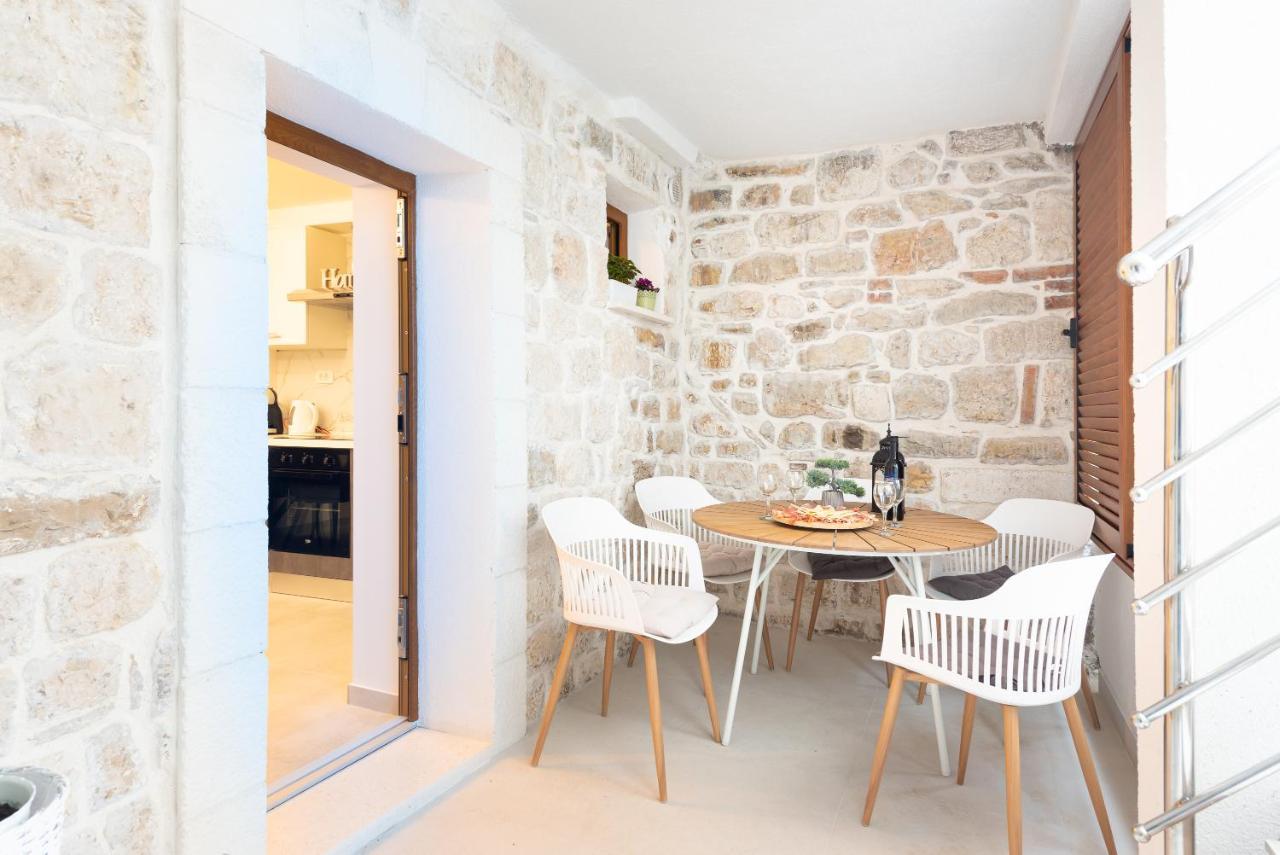 Apartment Olive Kaštela Εξωτερικό φωτογραφία