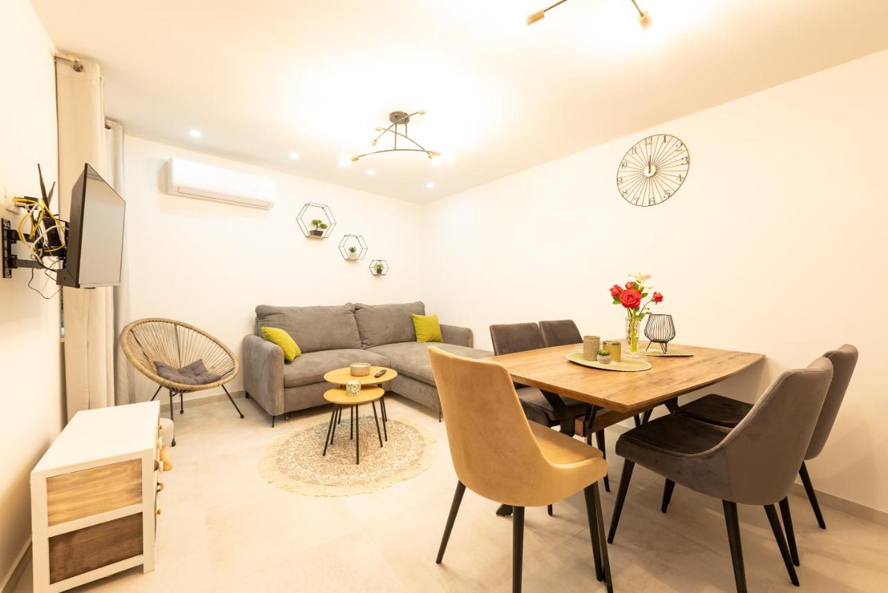 Apartment Olive Kaštela Εξωτερικό φωτογραφία