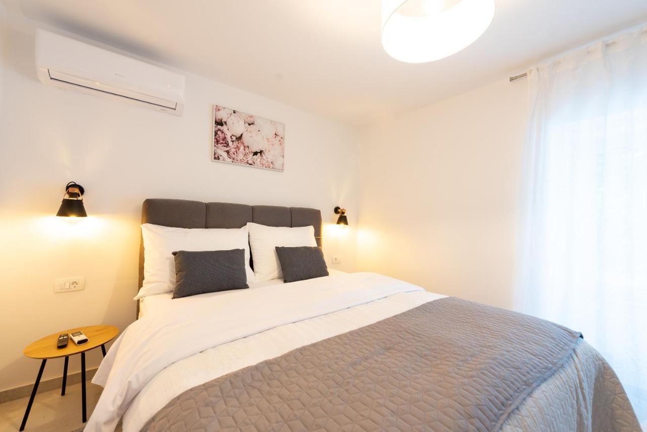 Apartment Olive Kaštela Εξωτερικό φωτογραφία