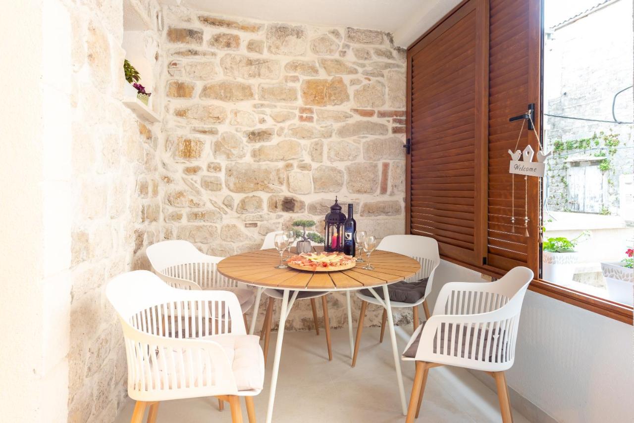 Apartment Olive Kaštela Εξωτερικό φωτογραφία
