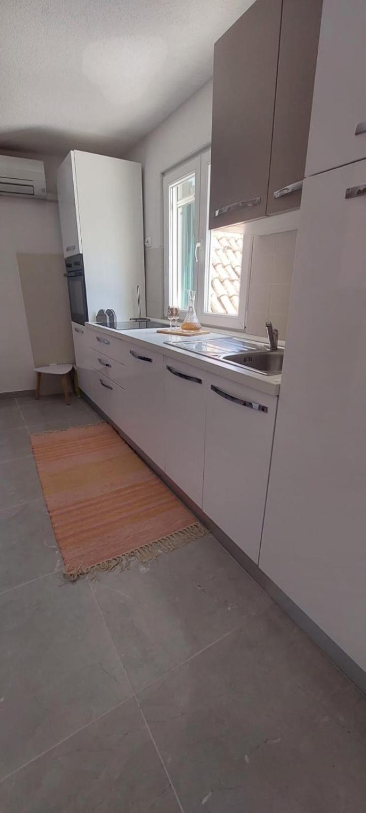 Apartment Olive Kaštela Εξωτερικό φωτογραφία